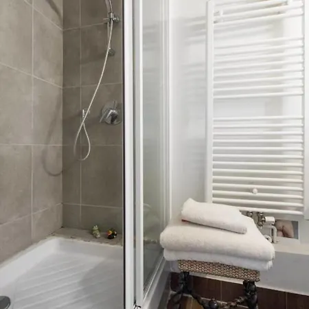 Charming Flat In Le Marais Paris! פריז